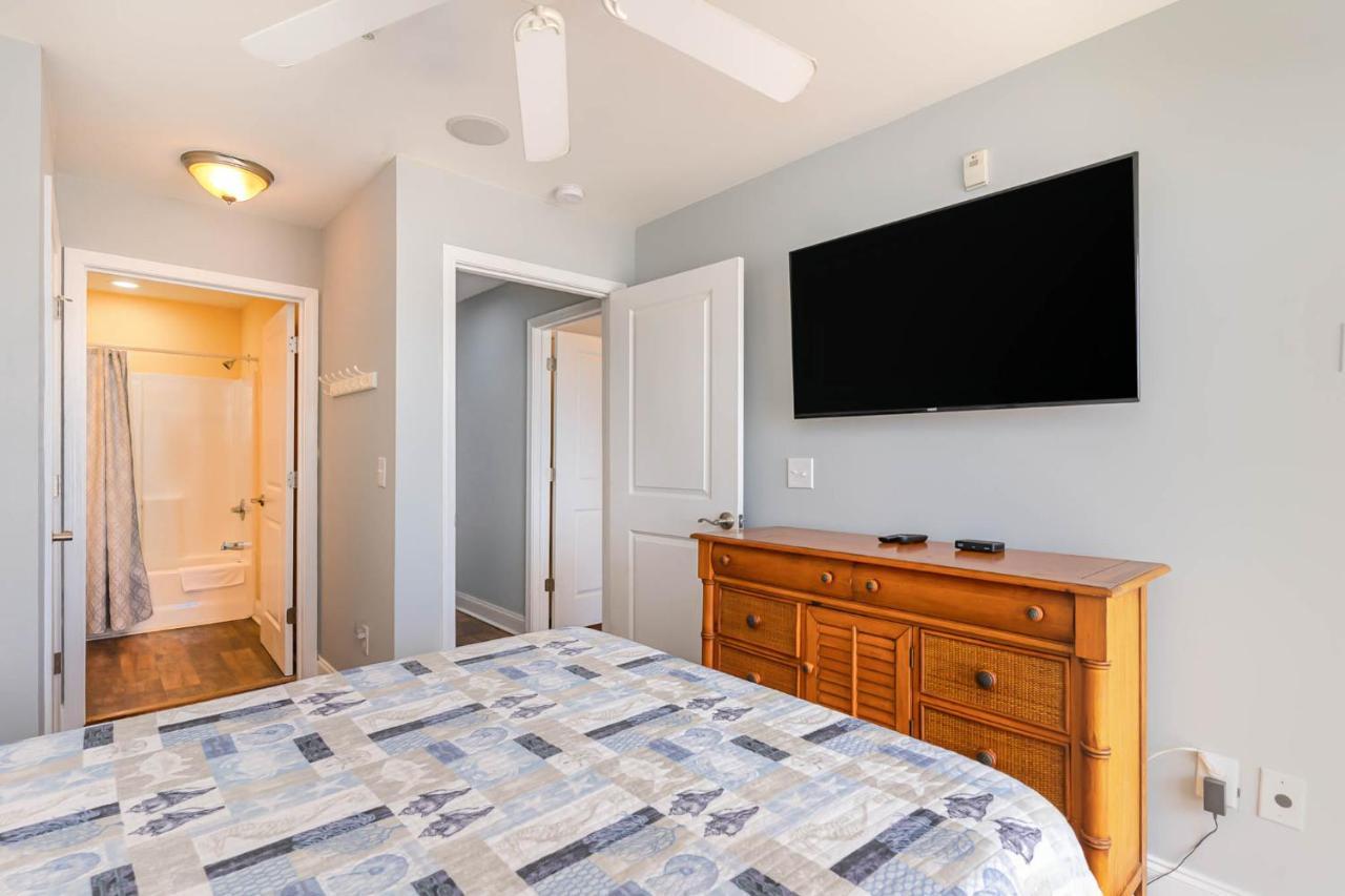 Spacious Penthouse Ocean Front 7 Bedroom Condo - Ambassador Villas Unit 401 Myrtle Beach Extérieur photo
