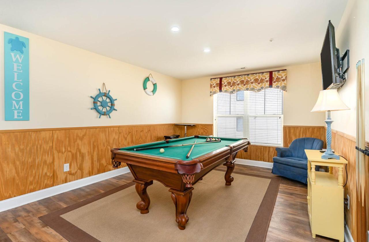 Spacious Penthouse Ocean Front 7 Bedroom Condo - Ambassador Villas Unit 401 Myrtle Beach Extérieur photo